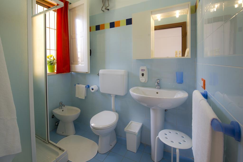 B&B Fiori Gialli Caucana Санта Кроче Камерина Стая снимка