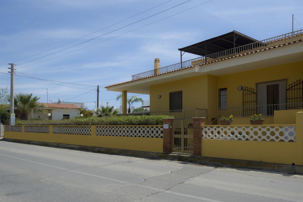 B&B Fiori Gialli Caucana Санта Кроче Камерина Екстериор снимка
